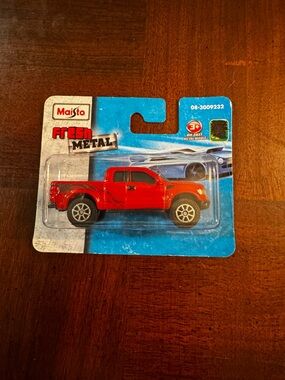 Maisto Fresh Metal Ford F-150 2014 Die Cast Metal Truck New
